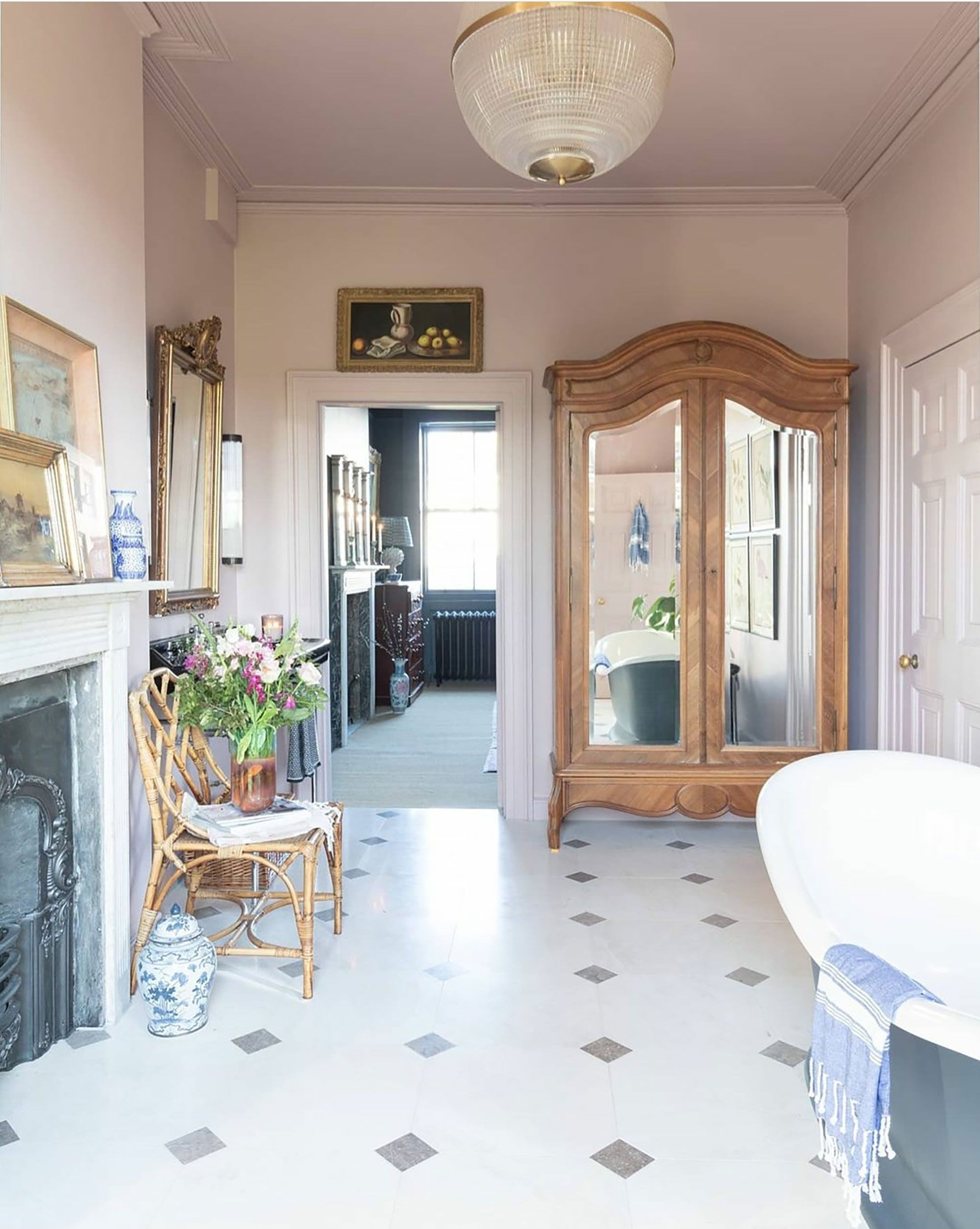 period home bathroom renovation by Greg Penn - manwithahammer