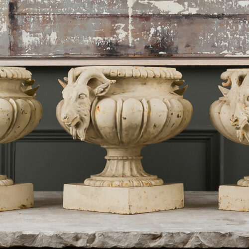 garden-urns-vintage-antique-gardenalia